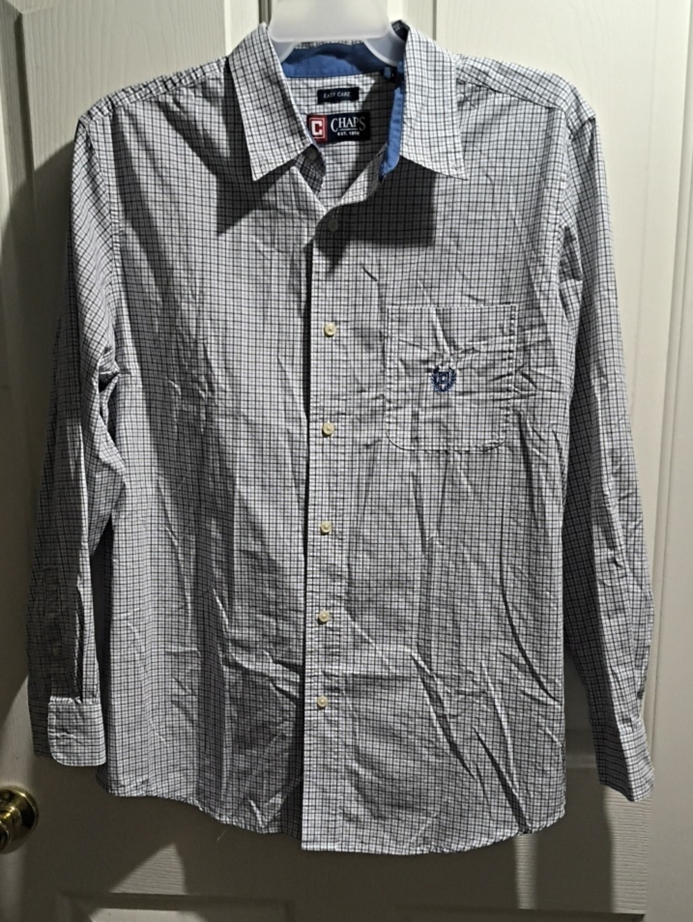 Chaps Men’s Long-Sleeve Button-Down Shirt - White & Navy Check